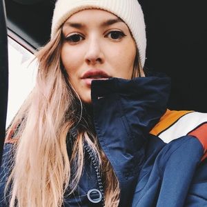 Meet your Posher, Melisa